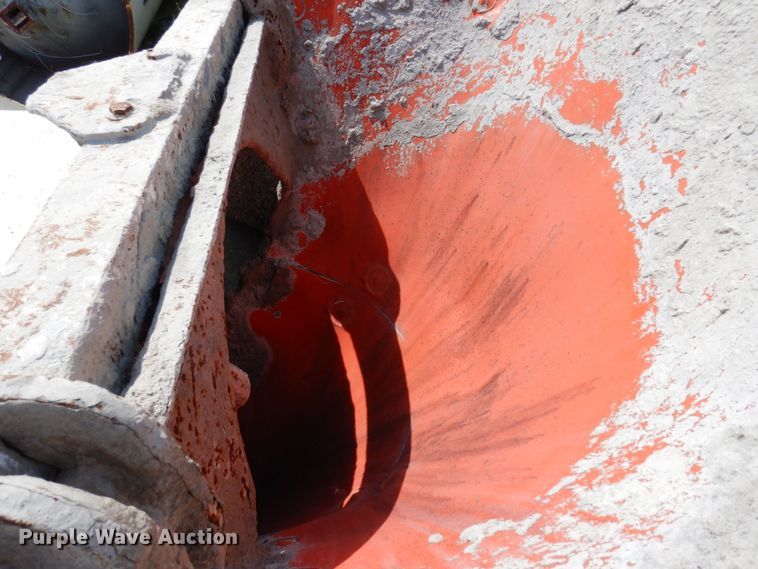 image for item MQ9354 2002 Volvo VHD  ready mix truck