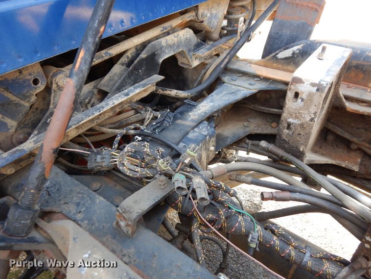 image for item MQ9354 2002 Volvo VHD  ready mix truck