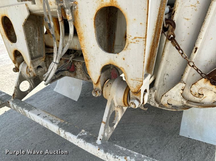 image for item MQ9358 1999 Mack RD690S  ready mix truck