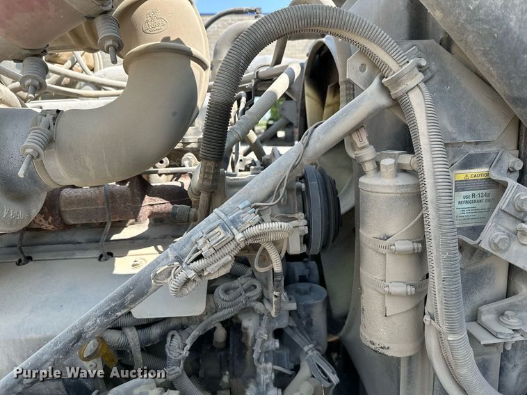 image for item MQ9358 1999 Mack RD690S  ready mix truck