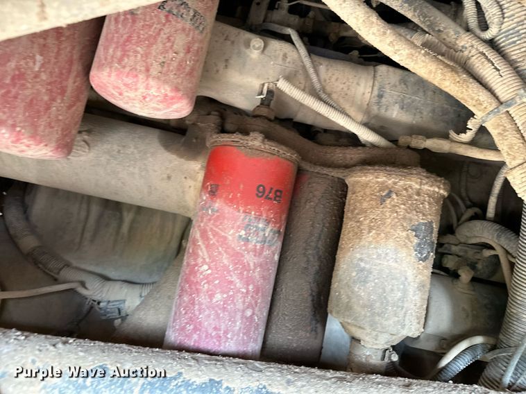 image for item MQ9359 2000 Mack CH613  semi truck