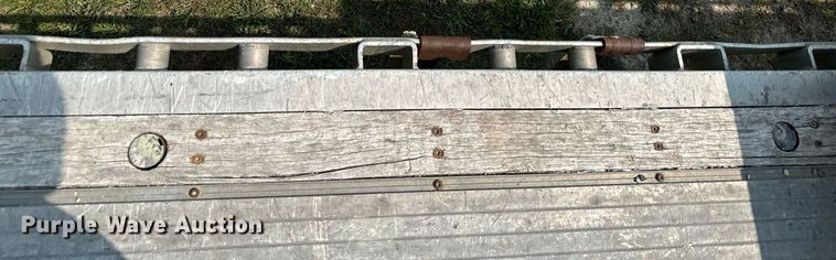 image for item MQ9364 2011 Transcraft DTL-2100  drop deck trailer