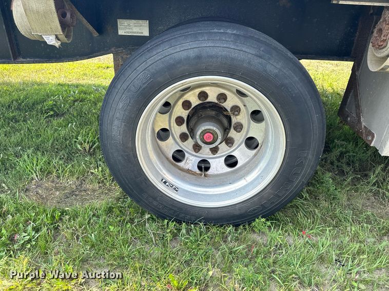 image for item MQ9364 2011 Transcraft DTL-2100  drop deck trailer