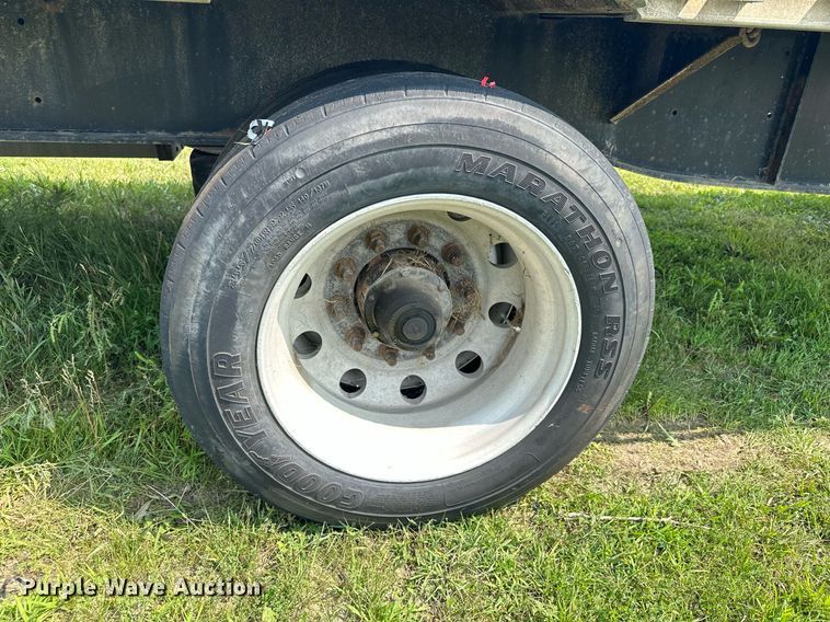 image for item MQ9364 2011 Transcraft DTL-2100  drop deck trailer