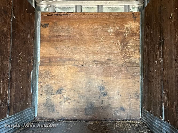 image for item MW9482 1979 Fruehauf FBZ9-F2-40  dry van trailer