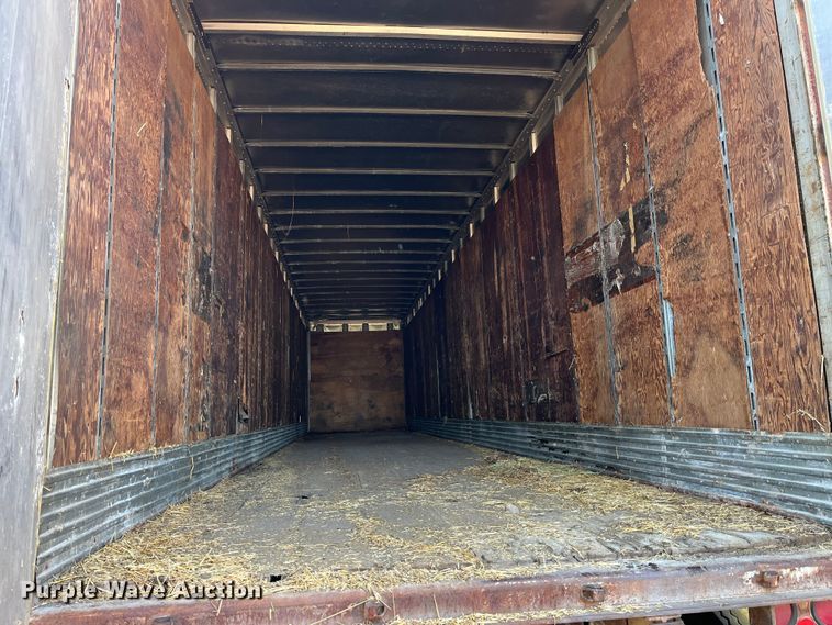 image for item MW9482 1979 Fruehauf FBZ9-F2-40  dry van trailer