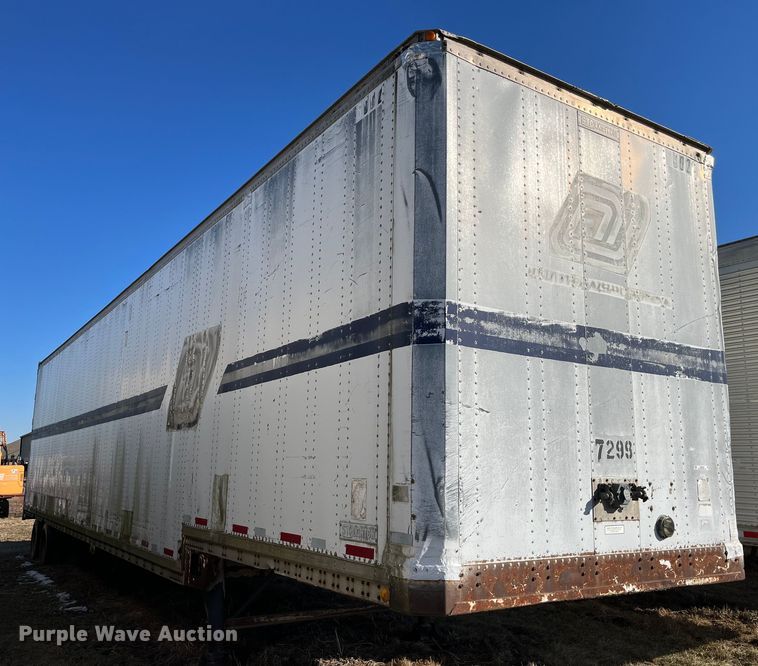 image for item MW9484 1988 Stoughton GSVW-485T-12''DF  dry van trailer