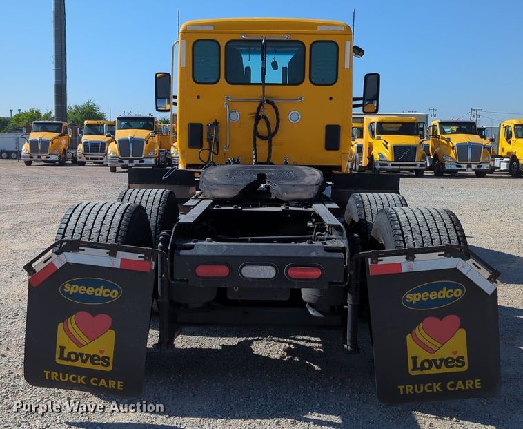 image for item MY9953 2019 Kenworth T680  semi truck