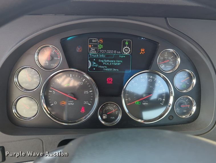 image for item MY9954 2020 Kenworth T680  semi truck