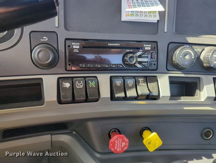 image for item MY9954 2020 Kenworth T680  semi truck