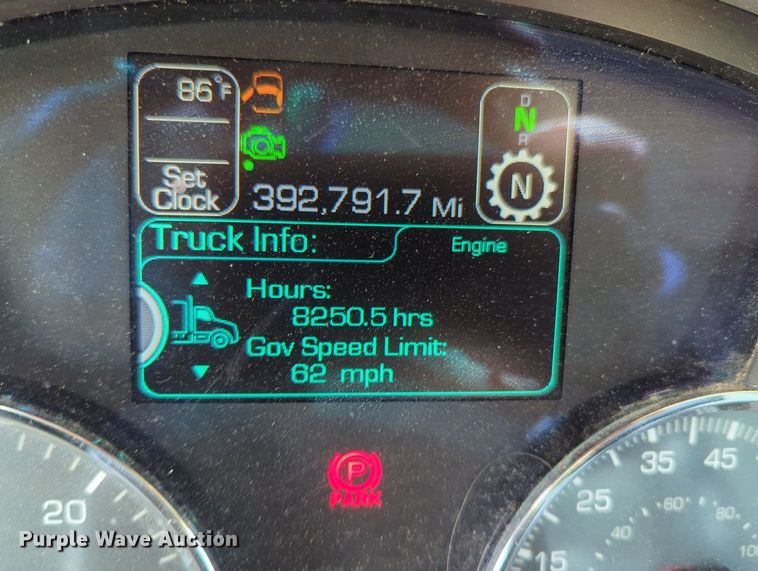 image for item MY9955 2020 Kenworth T680  semi truck