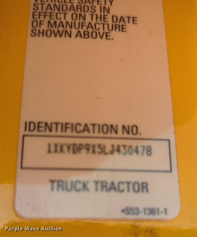 image for item MY9955 2020 Kenworth T680  semi truck