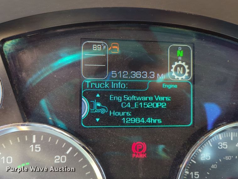 image for item MY9956 2020 Kenworth T680 semi truck