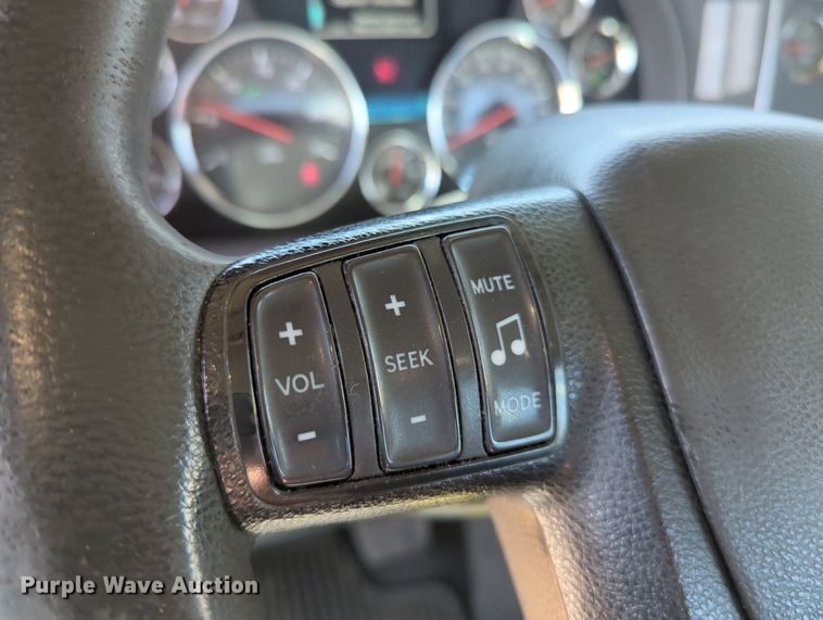 image for item MY9957 2020 Kenworth T680 semi truck