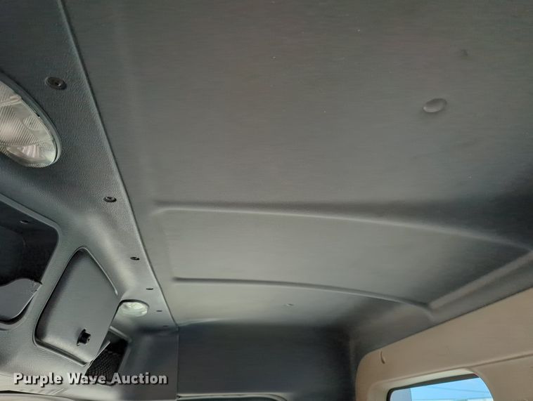 image for item MY9959 2018 Freightliner Cascadia semi truck