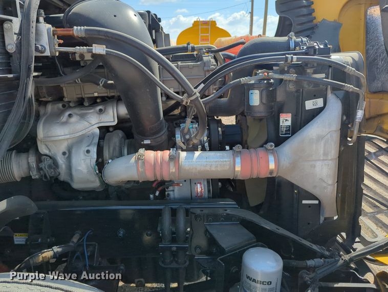 image for item MY9959 2018 Freightliner Cascadia semi truck