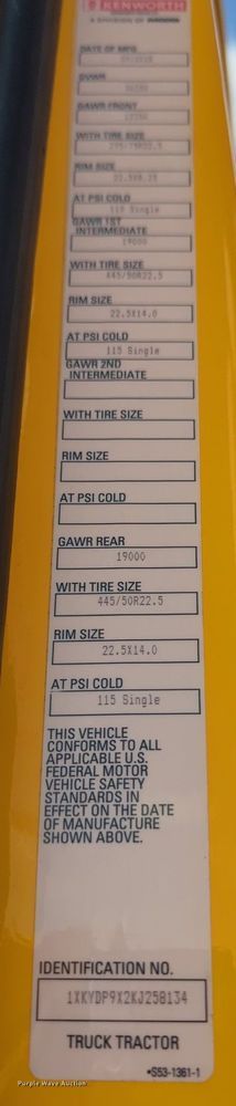 image for item MY9960 2019 Kenworth T680 semi truck