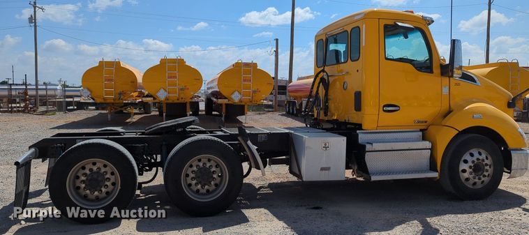 image for item MY9961 2019 Kenworth T680  semi truck