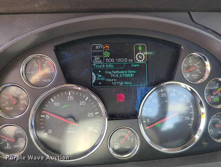 image for item MY9964 2020 Kenworth T680 semi truck