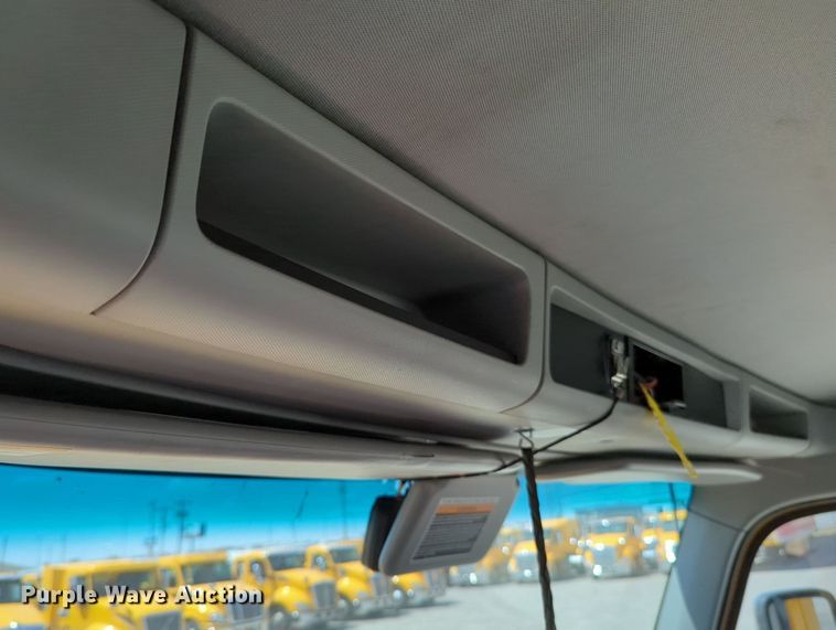 image for item MY9964 2020 Kenworth T680 semi truck