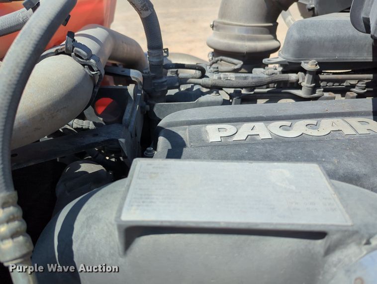 image for item MY9964 2020 Kenworth T680 semi truck