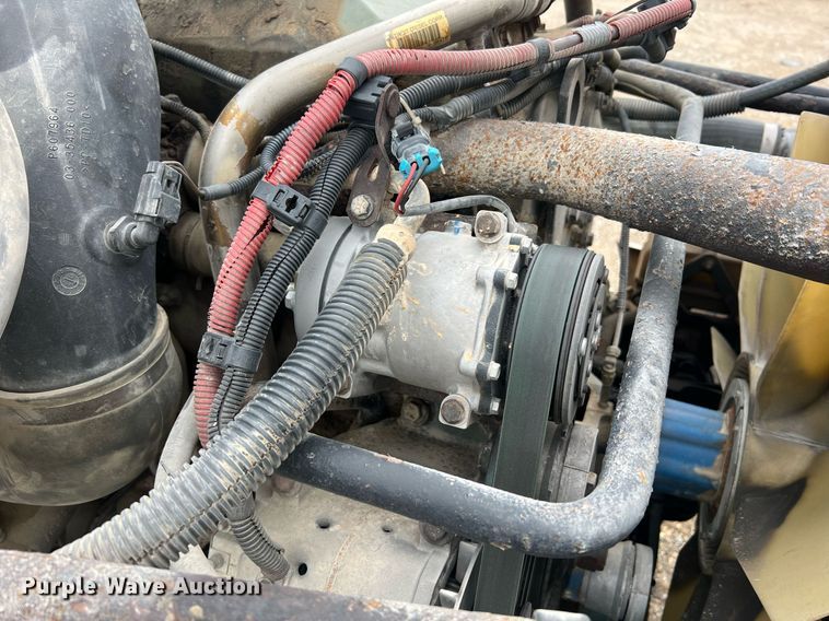 image for item NA9090 2007 Freightliner Columbia semi truck