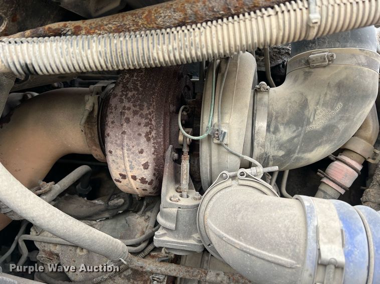 image for item NA9090 2007 Freightliner Columbia semi truck