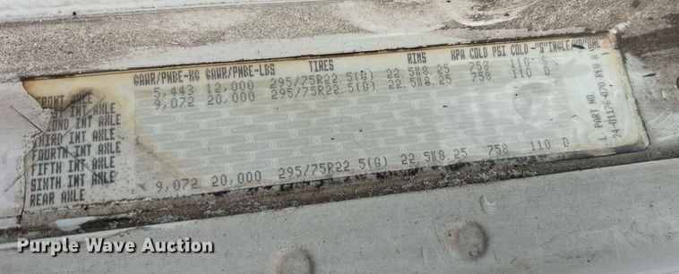 image for item NA9090 2007 Freightliner Columbia semi truck