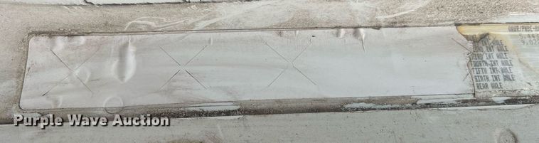 image for item NA9090 2007 Freightliner Columbia semi truck