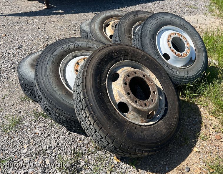 image for item NA9116 (7) 295/75R22.5 tires and wheels