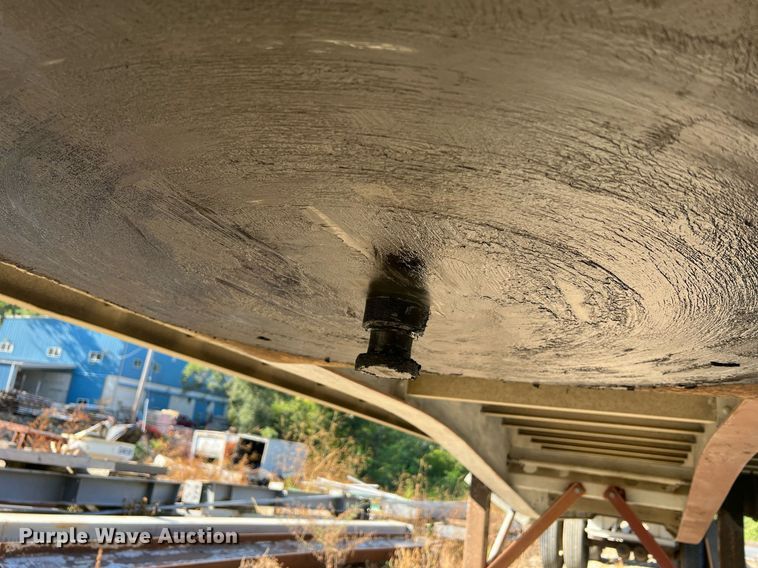 image for item NA9146 2001 Wilson CF900  flatbed trailer