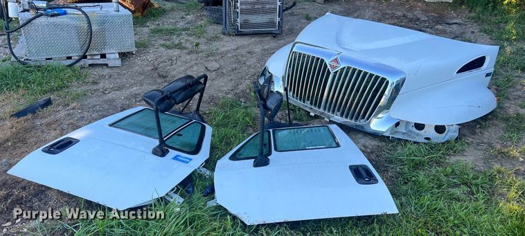 image for item NA9152 International  truck parts