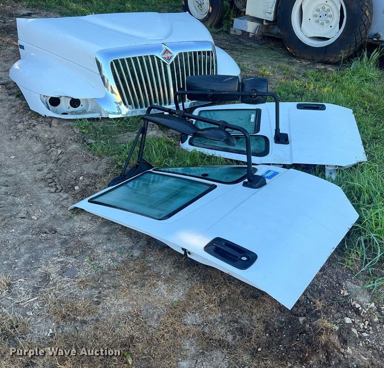 image for item NA9152 International  truck parts