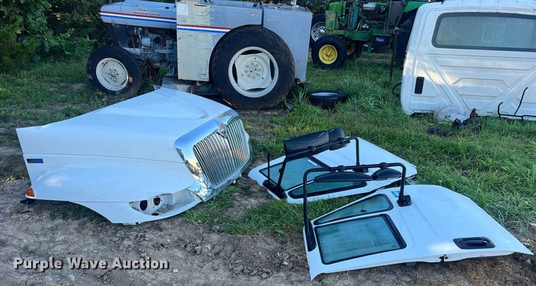 image for item NA9152 International  truck parts