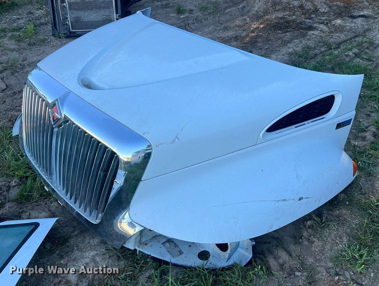 image for item NA9152 International  truck parts