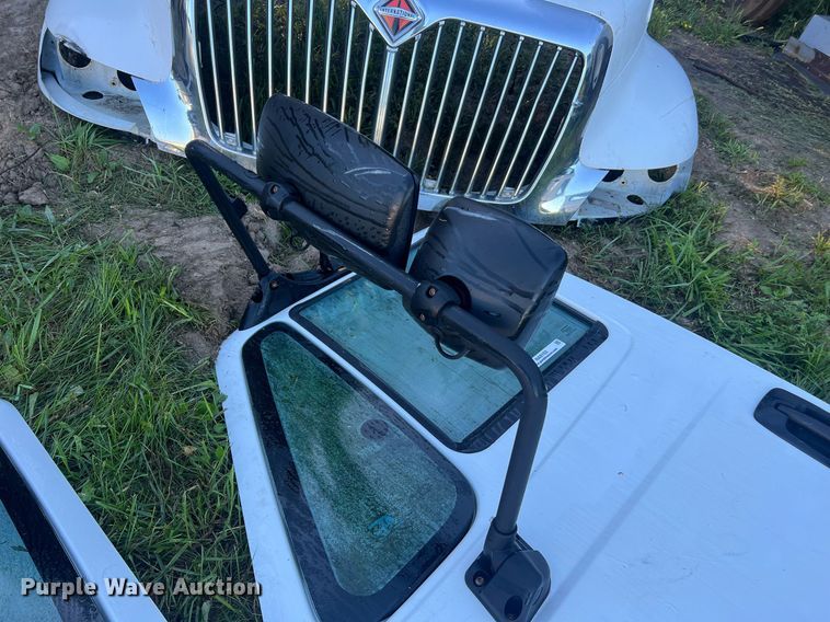 image for item NA9152 International  truck parts