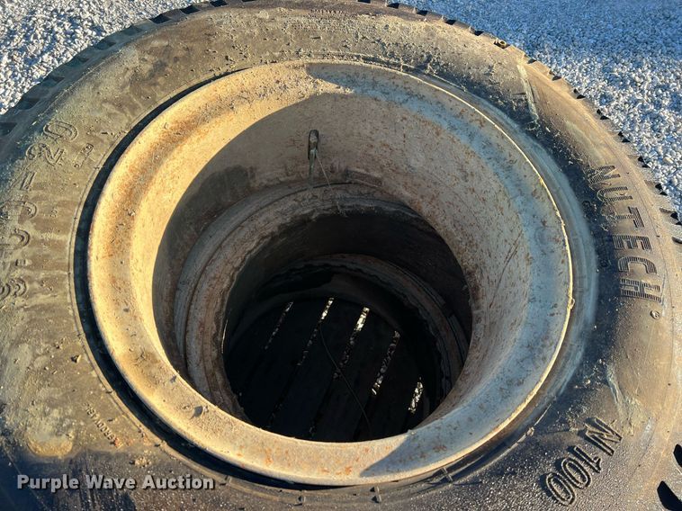 image for item NA9153 (6) 9.00-20 tires and wheels