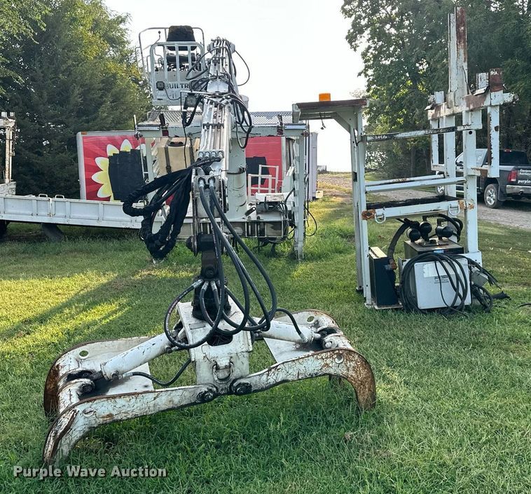 image for item NL9010 Builtrite 1010  truck crane