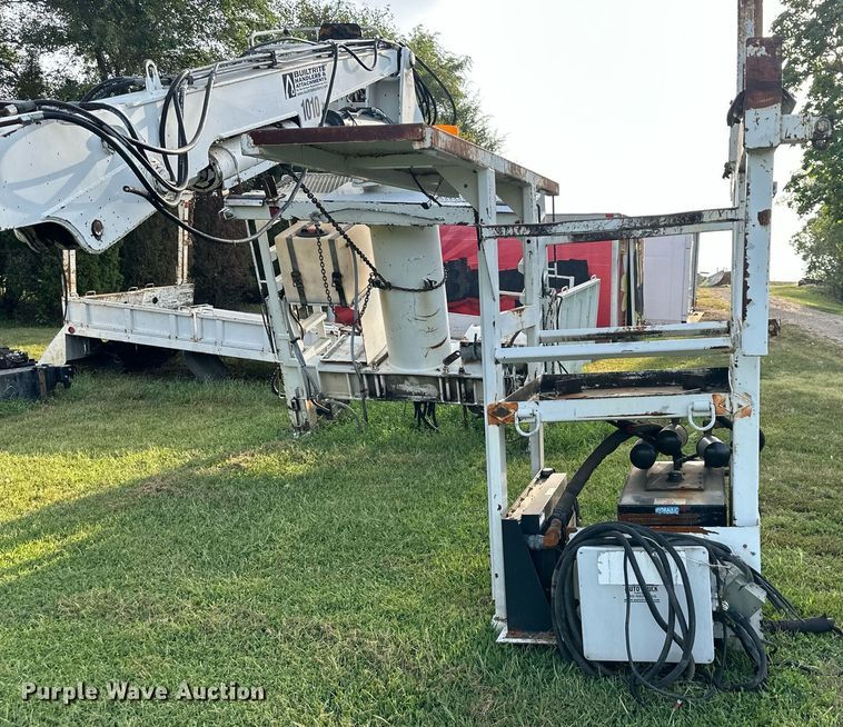 image for item NL9010 Builtrite 1010  truck crane