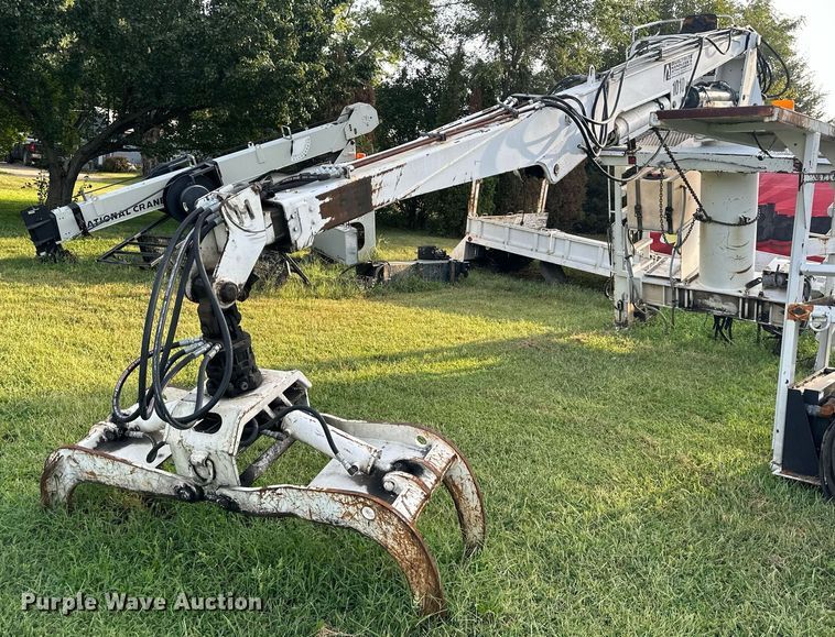 image for item NL9010 Builtrite 1010  truck crane