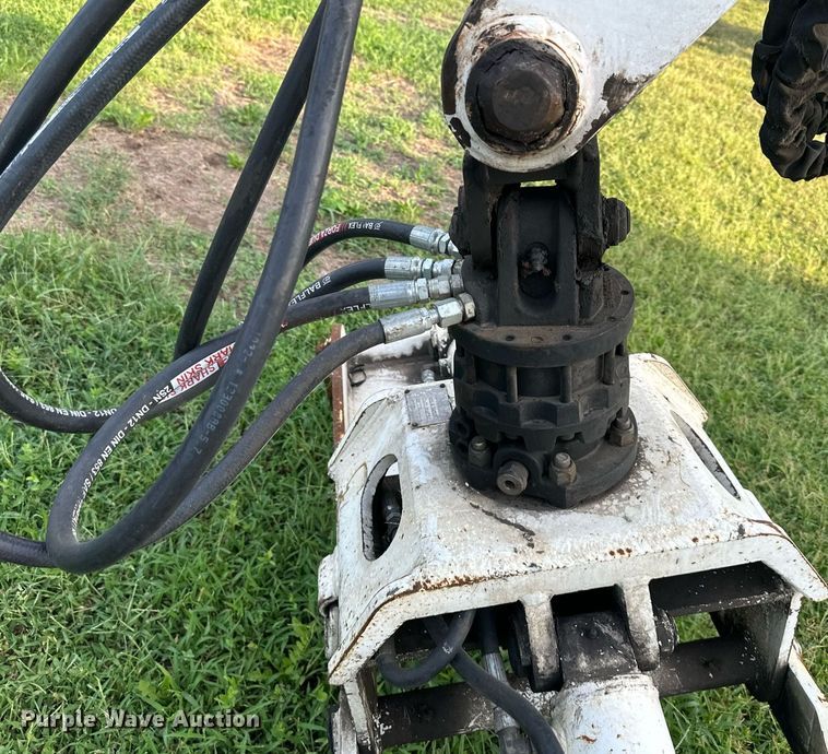 image for item NL9010 Builtrite 1010  truck crane