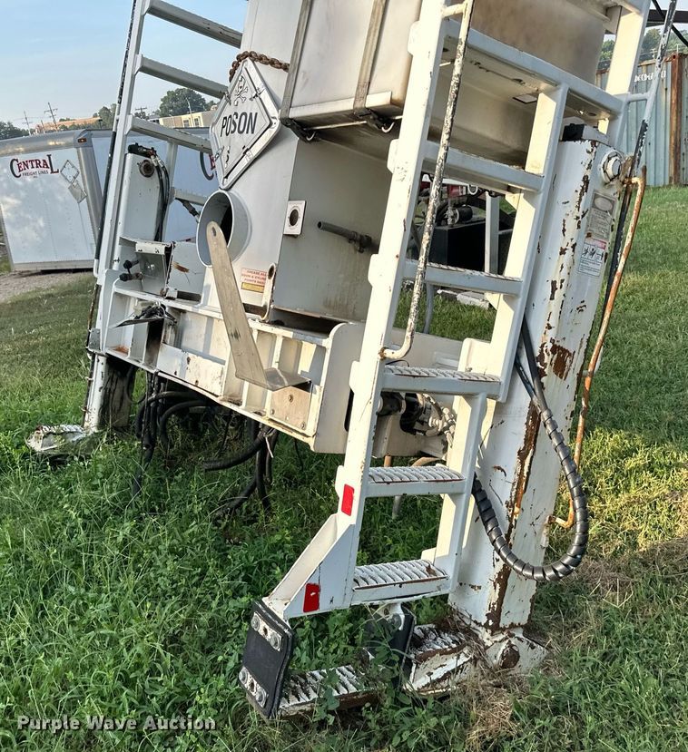 image for item NL9010 Builtrite 1010  truck crane