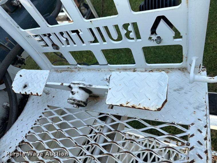 image for item NL9010 Builtrite 1010  truck crane