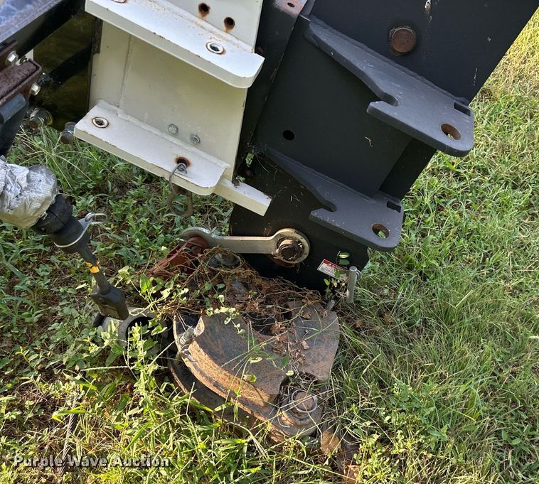 image for item NL9011 National 400B  truck crane