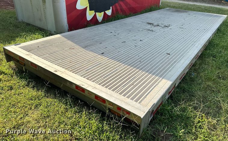 image for item NL9013 24' L aluminum flatbed