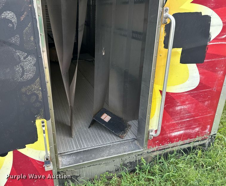 image for item NL9014 26' L x 102" W box bed