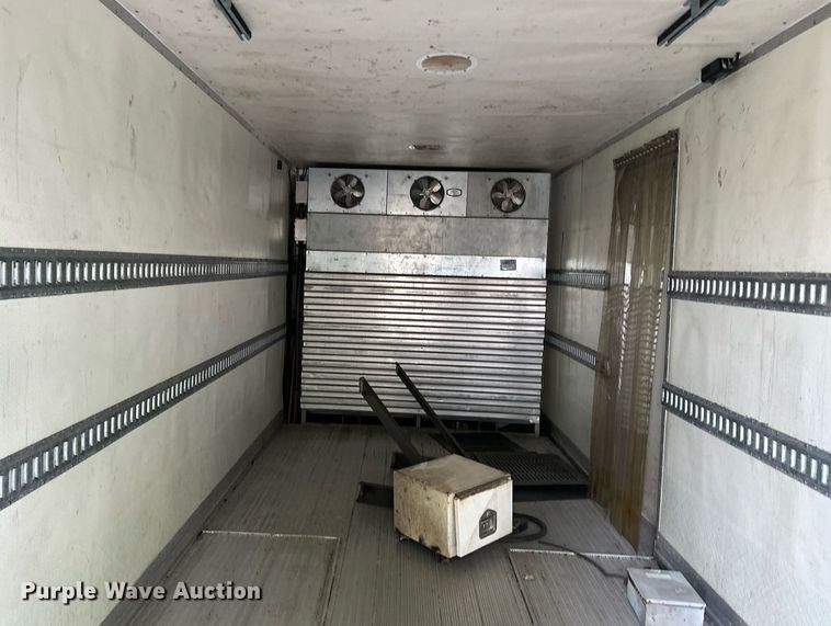 image for item NL9014 26' L x 102" W box bed