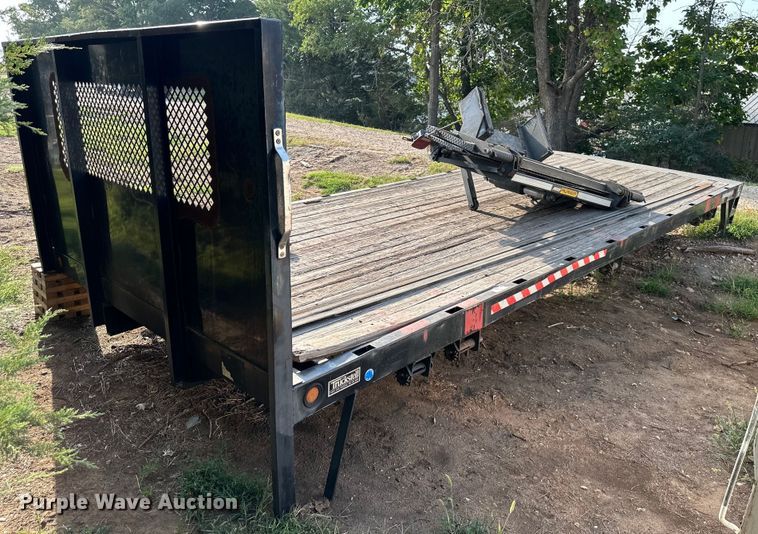 image for item NL9017 21' 6" L x 96" W flatbed