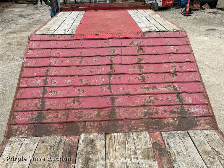 image for item NL9490 1990 Interstate 50LBG  drop deck equipment trailer