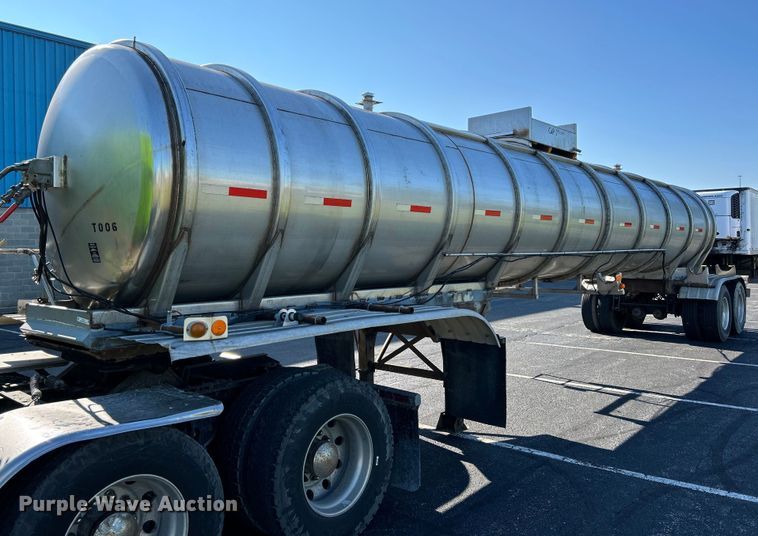 image for item NL9518 1989 Sunshine Stainless Tank & Equip  tank trailer